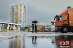 守护香港 “菜篮子”  文锦渡口岸加速验放鲜活供港物资